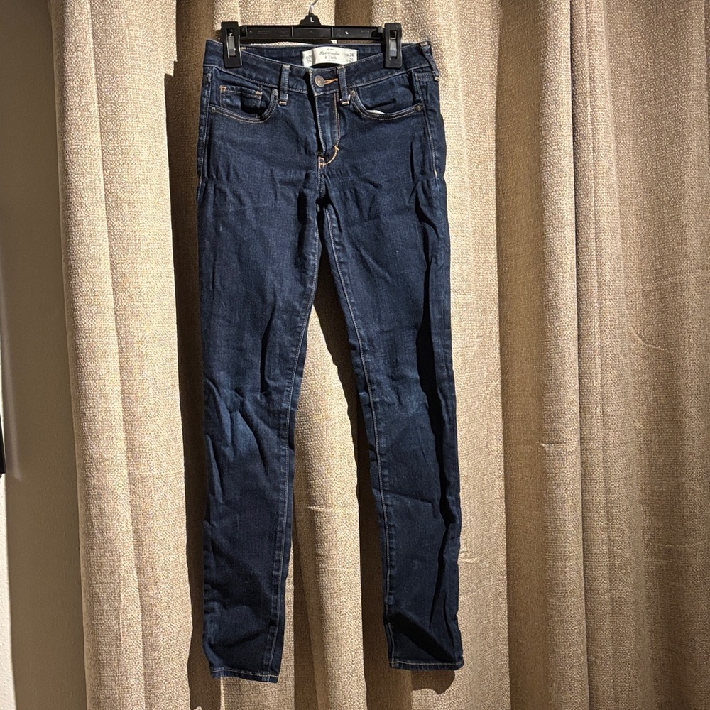 Women's Dark Blue Jeans